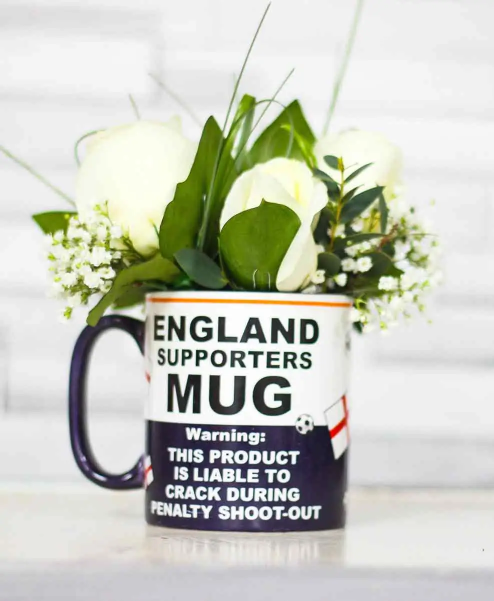 Rosebuds_flowers_england_mug