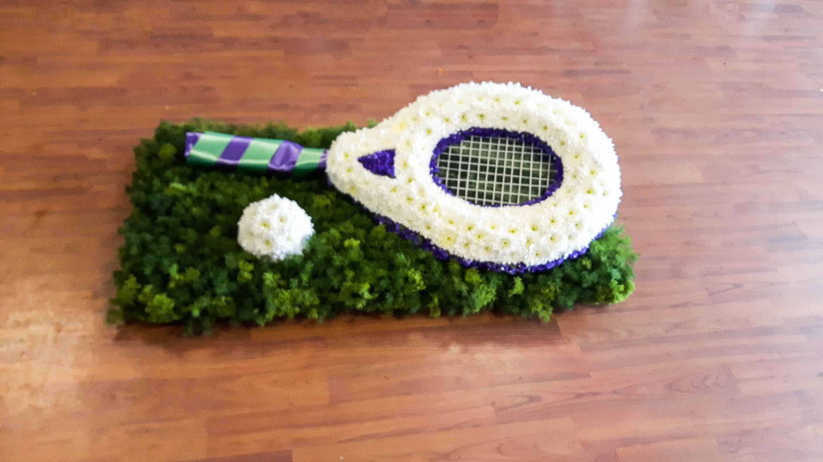 Rosebuds_flowers_sympathy_tennis