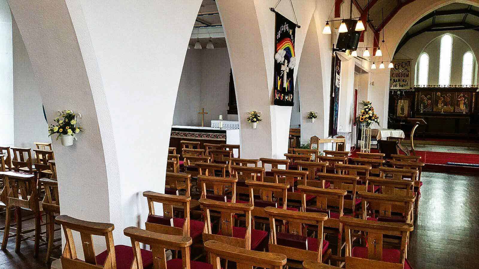 Rosebuds_flowers_torquay_church