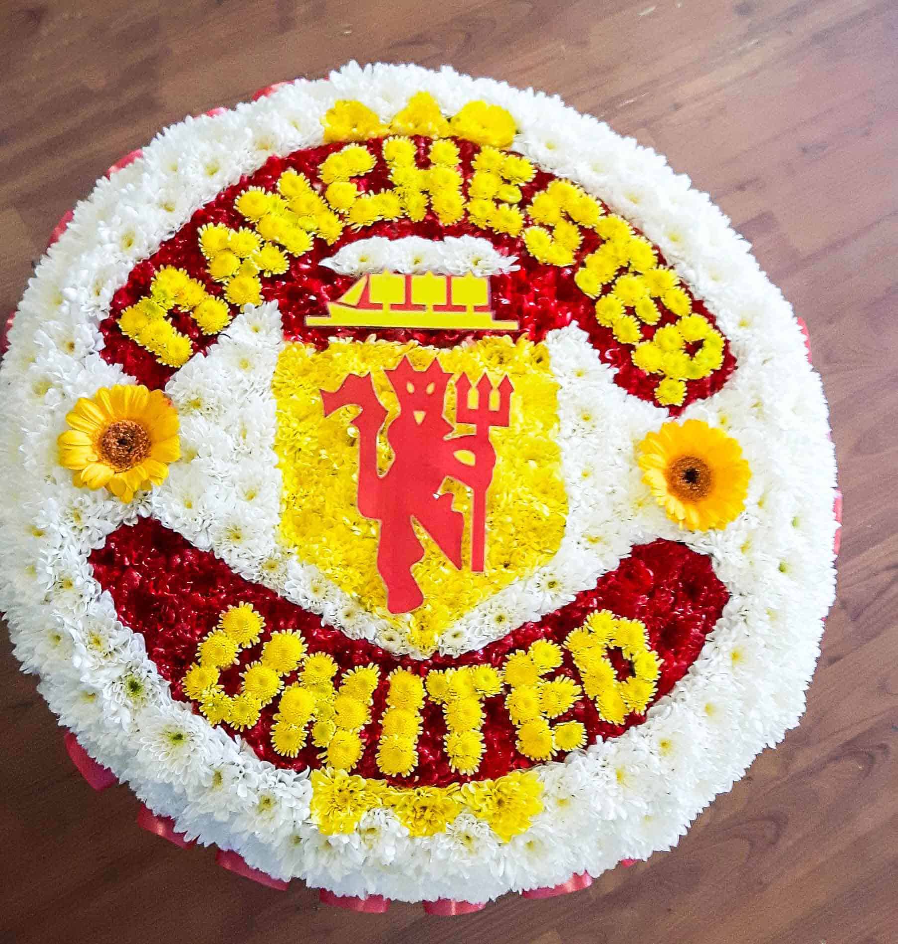 Rosebuds_flowers_torquay_manchester_united